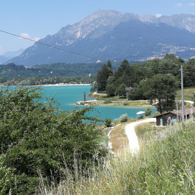 Passeggiata lungo il Lago di Santa Croce